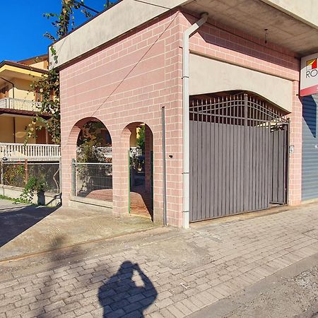 Vizion Hotel Shkoder Exterior photo