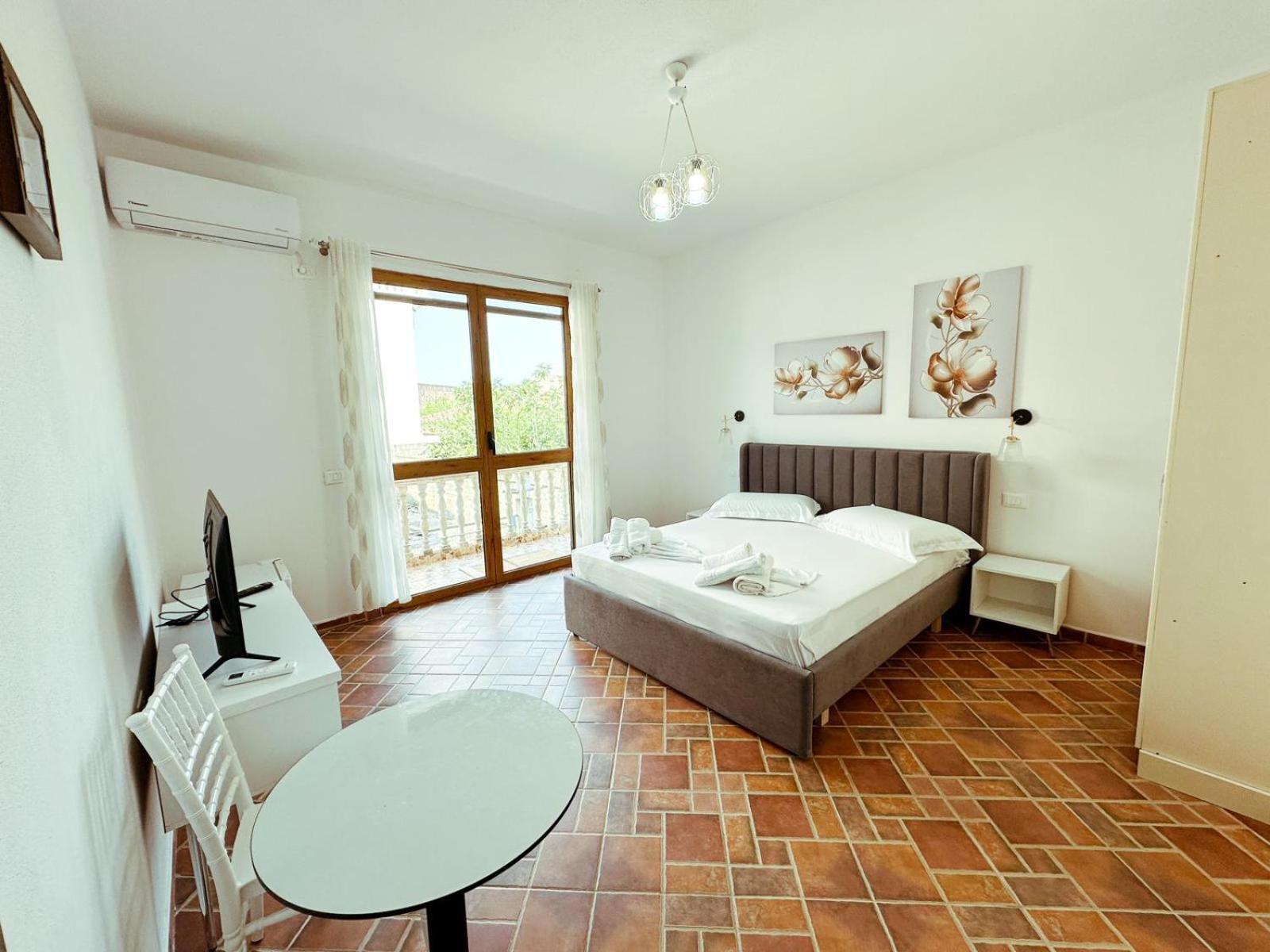 Vizion Hotel Shkoder Exterior photo